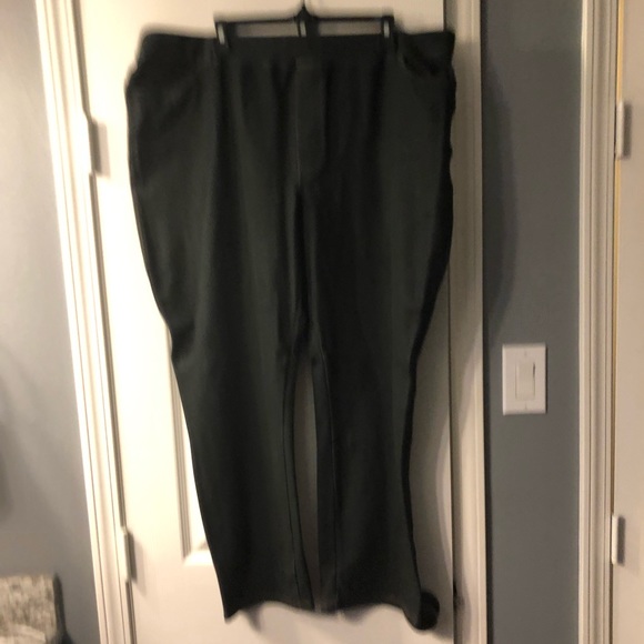 Stretchy dark wash bootcut jeans - Picture 4 of 4